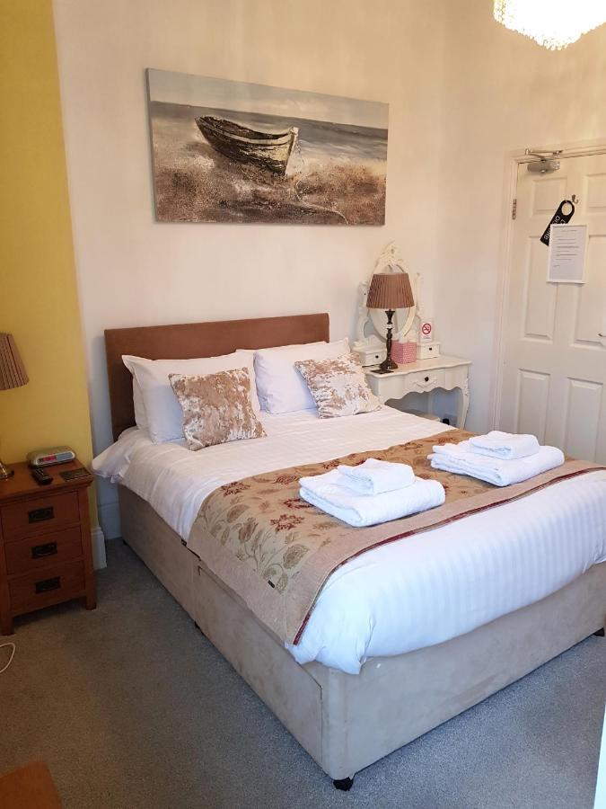טורקוואי Barclay Court Guest House חדר תמונה