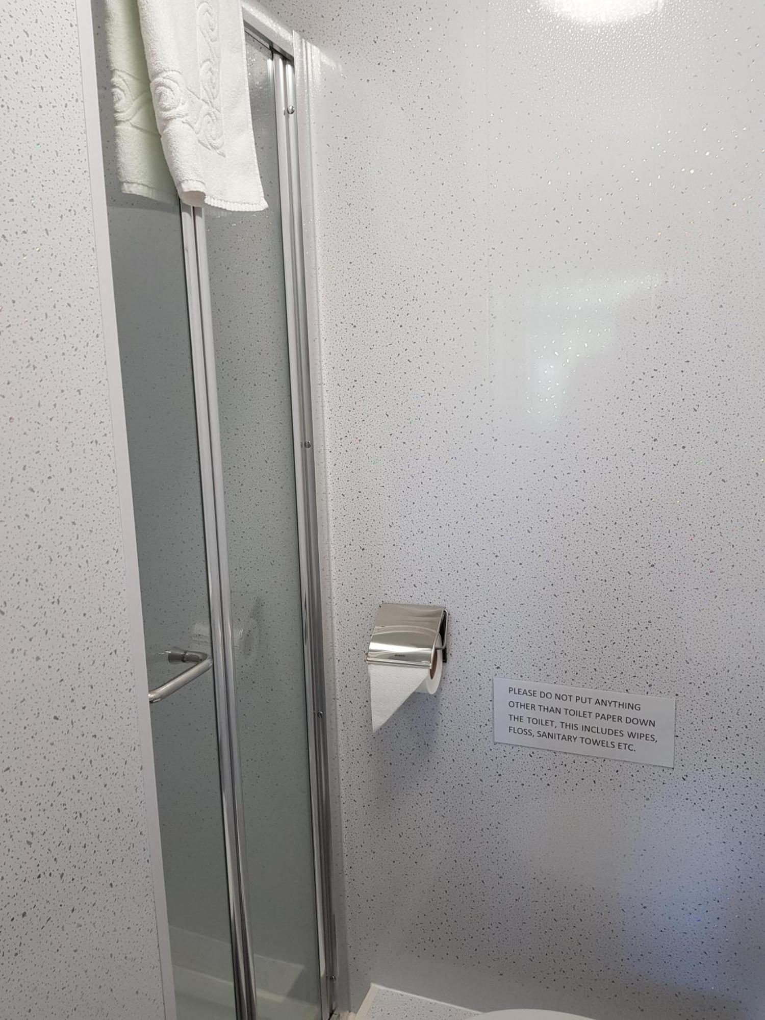 טורקוואי Barclay Court Guest House חדר תמונה
